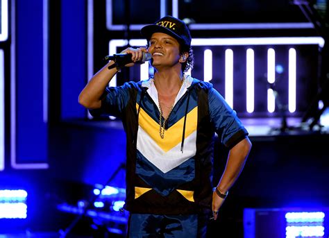 Take a Journey through Bruno Mars' World with 24k Magic Live Event